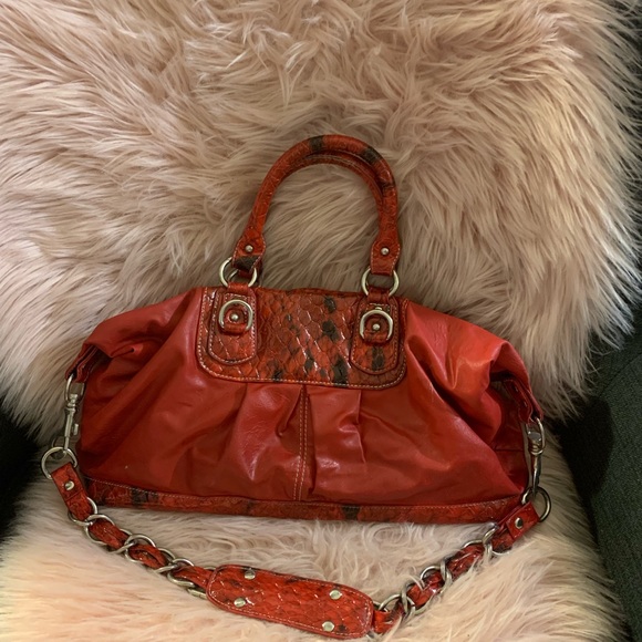 Gorgeous red bag - Picture 3 of 5